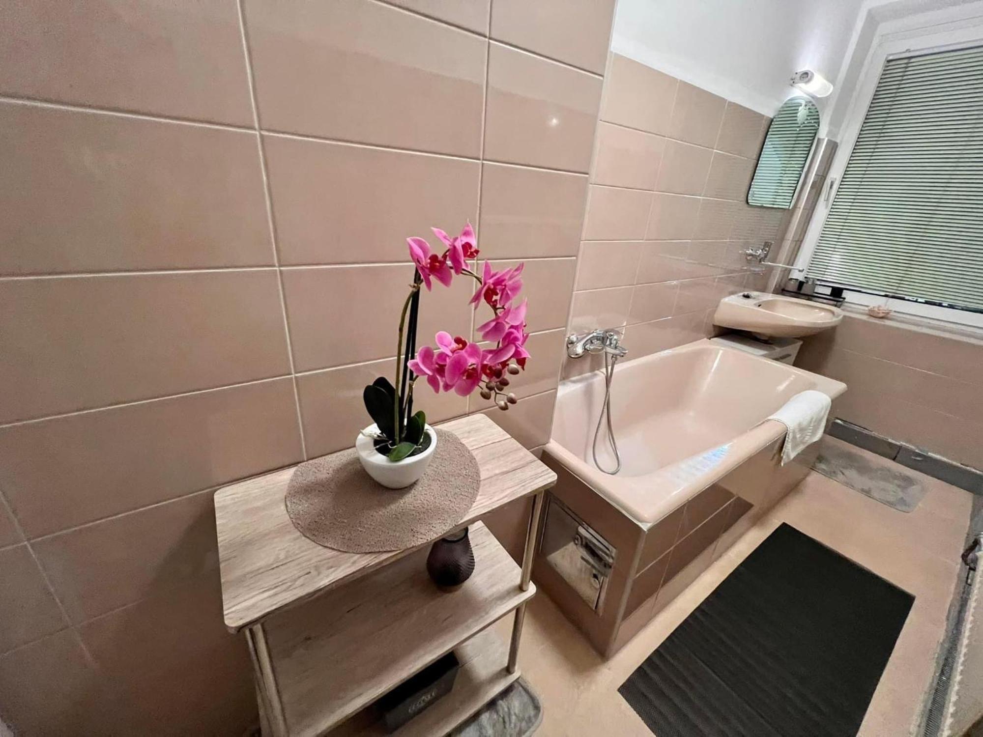 Roomino Apartment Виена Екстериор снимка
