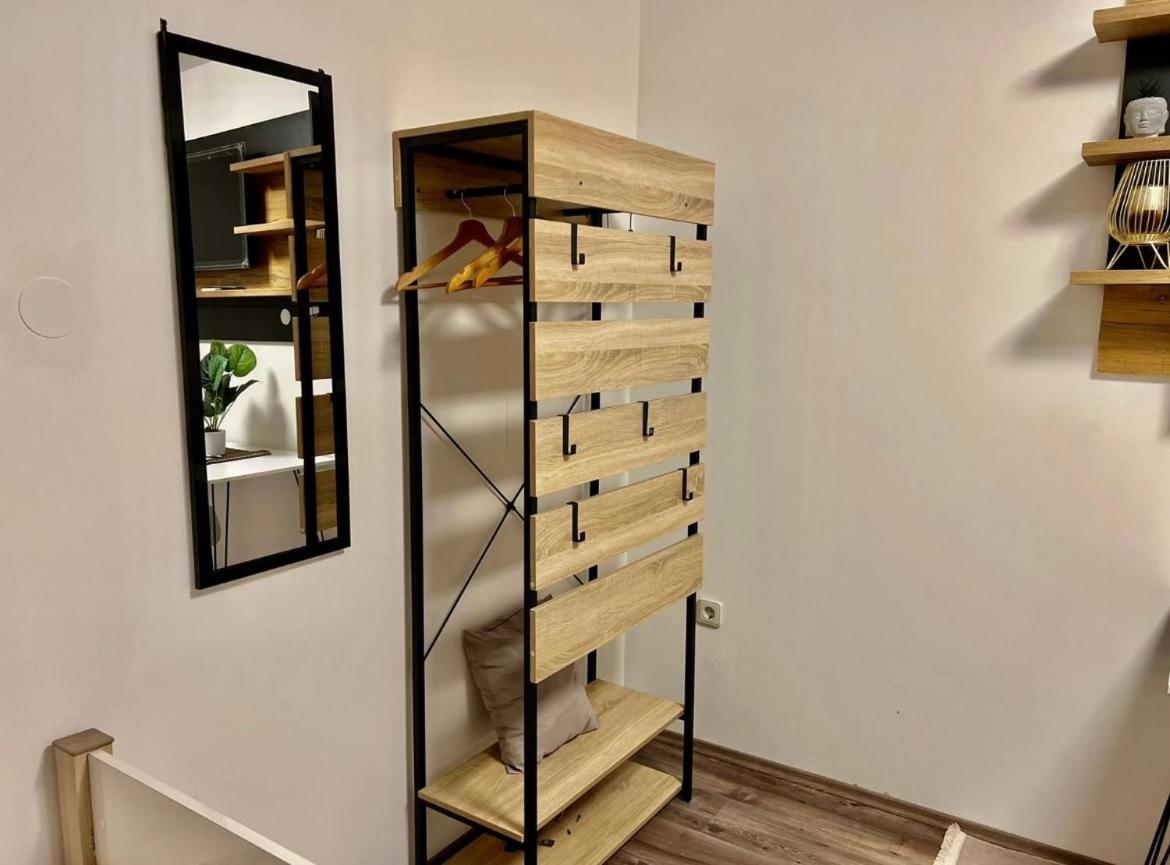 Roomino Apartment Виена Екстериор снимка